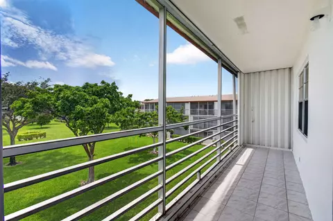 Exterior - 374 Brighton I #374, Boca Raton, FL 33434 photo 6 of 22