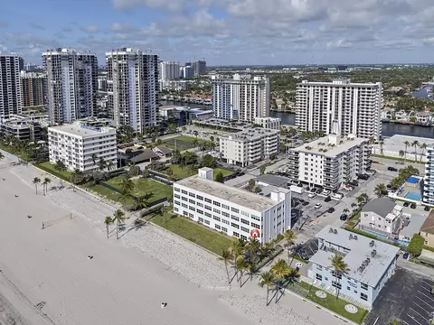 1801 S Surf Rd #2A, Hollywood, FL 33019