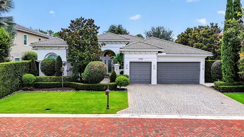 17350 Pavaroso St, Boca Raton, FL 33496