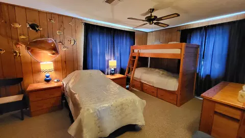 Bedroom - 1065 Peach Ln, Okeechobee, FL 34974 photo 3 of 4