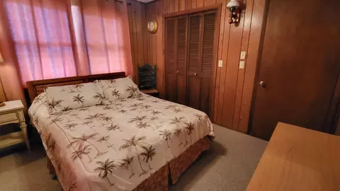 Bedroom - 1065 Peach Ln, Okeechobee, FL 34974 photo 2 of 4