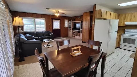 Dining - 1065 Peach Ln, Okeechobee, FL 34974 photo 1 of 1