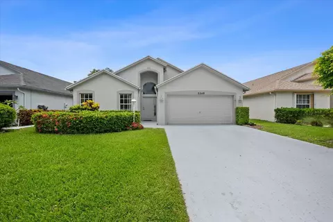 3549 Dora Ln, West Palm Beach, FL 33417