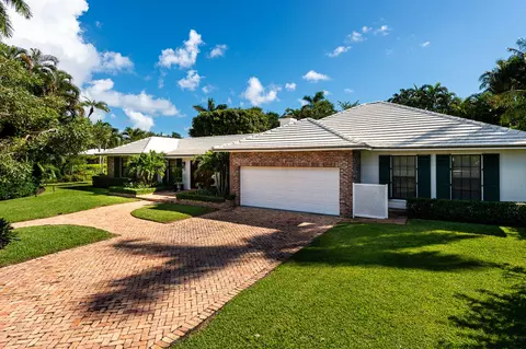 202 Coral Ln, Palm Beach, FL 33480