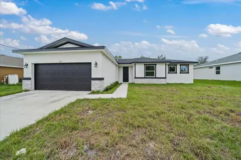 5968 Birch Dr, Fort Pierce, FL 34982