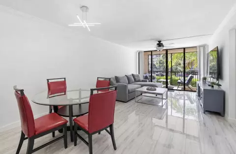16 Royal Palm Way #205, Boca Raton, FL 33432