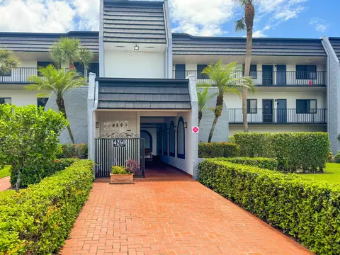 4260 Deste Ct #205, Lake Worth, FL 33467