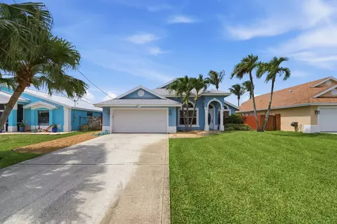 6141 Michael St, Jupiter, FL 33458