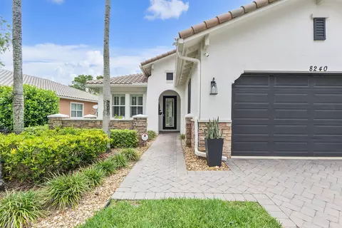 8240 NW 120th Way, Parkland, FL 33076
