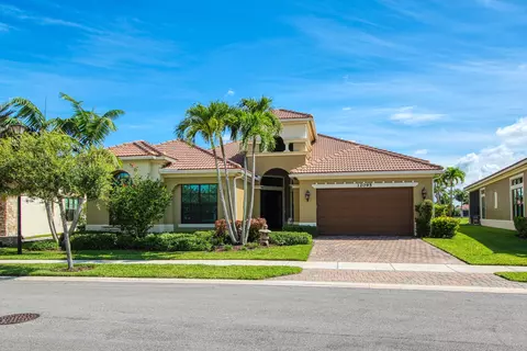 12095 Bastille Cir E, Parkland, FL 33076