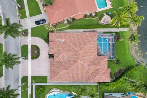 10970 NW 6th Ct, Plantation, FL 33324