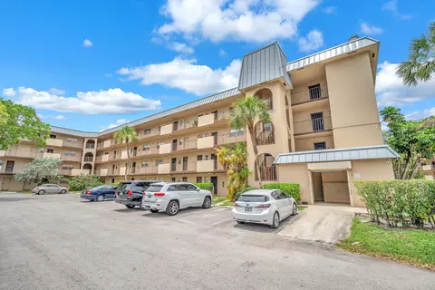 6361 N Falls Cir Dr N #408, Lauderhill, FL 33319