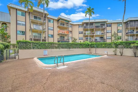 6361 N Falls Cir Dr #408, Lauderhill, FL 33319