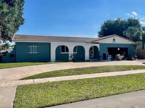 6160 SW 14th St, Plantation, FL 33317