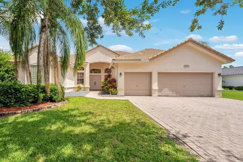 5005 NW 57th Ter, Coral Springs, FL 33067