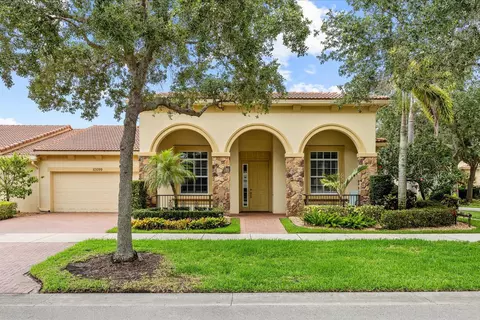 10099 SW Duccio Ln, Port Saint Lucie, FL 34986