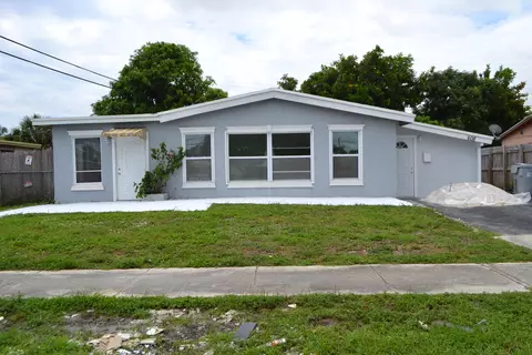 608 NW 20th Ct, Pompano Beach, FL 33060