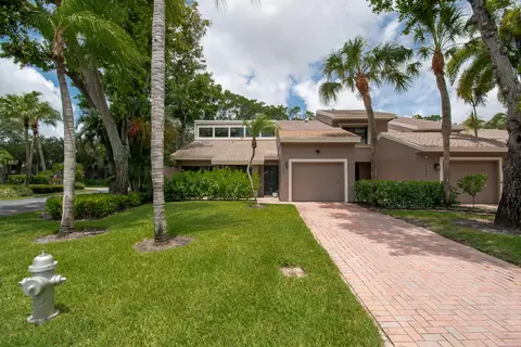 6602 Thornhill Ct, Boca Raton, FL 33433
