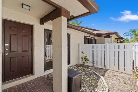 3306 S Carambola Cir S, Coconut Creek, FL 33066