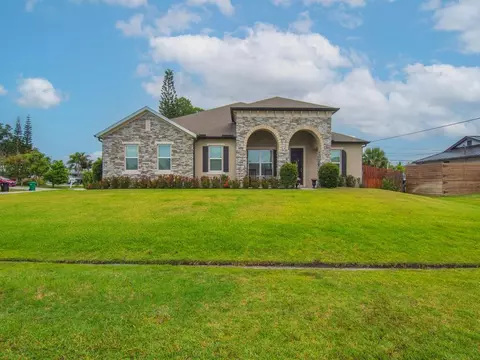 1269 SW Bargello Ave, Port Saint Lucie, FL 34953