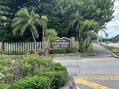 325 Pennington Ct, Royal Palm Beach, FL 33411