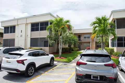 416 Capri I, Delray Beach, FL 33484