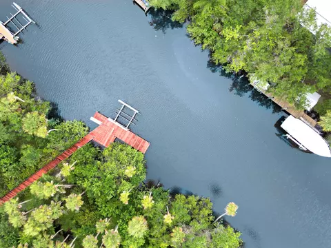 View/Area - 299 SW Lost River Rd, Stuart, FL 34997 photo 2 of 5