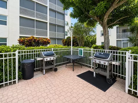 1541 S Ocean Blvd #219, Pompano Beach, FL 33062