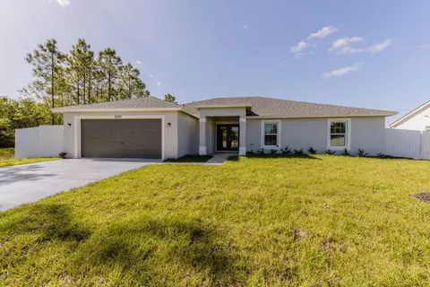 2372 SW Import Dr #2372, Port Saint Lucie, FL 34953
