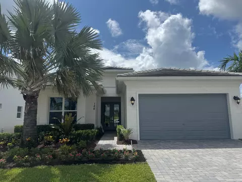 126 SE Calmo Cir, Port Saint Lucie, FL 34984