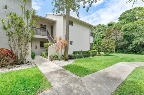 3873 NW 35th St #1505, Coconut Creek, FL 33066