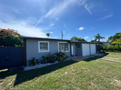 2865 NE 13th Ave, Pompano Beach, FL 33064