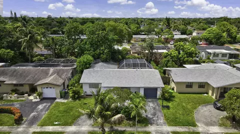 5940 NW 16th St, Sunrise, FL 33313