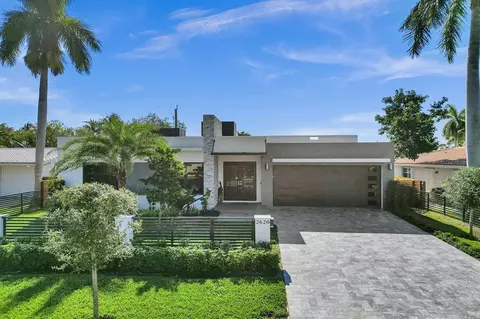 2620 SE 6th St, Pompano Beach, FL 33062