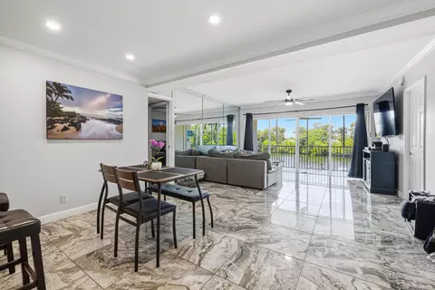 1319 E Hillsboro Blvd #208, Deerfield Beach, FL 33441