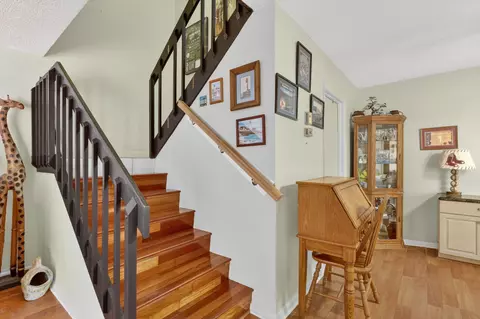 Entry Way - 5706 SE Riverboat Dr #202, Stuart, FL 34997 photo 1 of 2