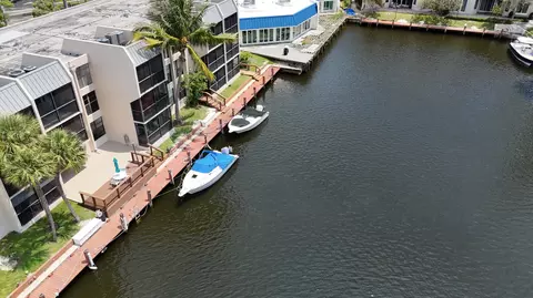 1 Royal Palm Way #101, Boca Raton, FL 33432