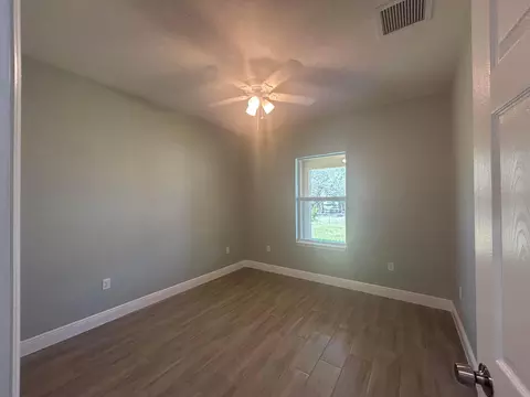 Bedroom - 3935 NW 18th Ave, Okeechobee, FL 34972 photo 2 of 2