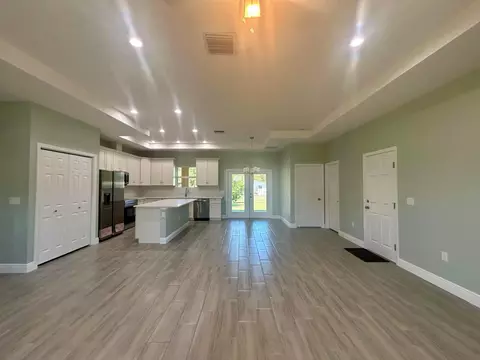Living - 3935 NW 18th Ave, Okeechobee, FL 34972 photo 1 of 2