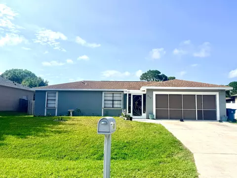 617 NW Thuringer St NW, Palm Bay, FL 32907