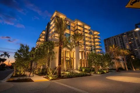 305 Briny Ave #301, Pompano Beach, FL 33062