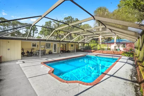 203 Easy St, Fort Pierce, FL 34982