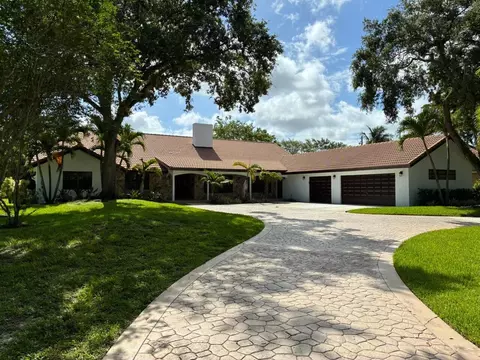 7510 E Cypresshead Dr, Parkland, FL 33067