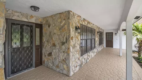 Exterior - 7510 E Cypresshead Dr, Parkland, FL 33067 photo 2 of 12