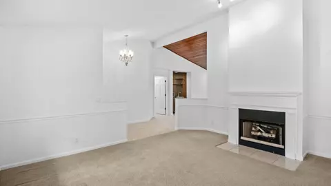 Living - 7510 E Cypresshead Dr, Parkland, FL 33067 photo 7 of 7