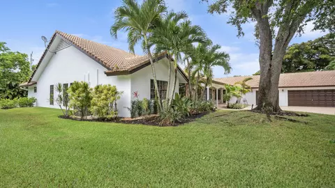 Exterior - 7510 E Cypresshead Dr, Parkland, FL 33067 photo 9 of 12