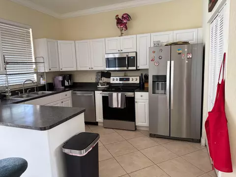 3829 Schoolhouse Rd E #3, Fort Myers, FL 33916