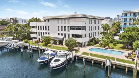 76 Isle Of Venice Dr #G, Fort Lauderdale, FL 33301