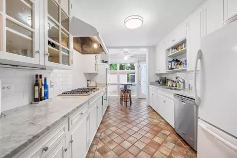 Kitchen - 258 Pendleton Ave, Palm Beach, FL 33480 photo 1 of 2