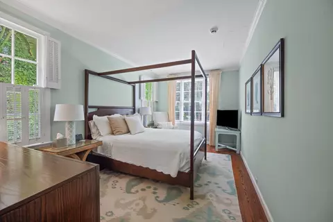 Bedroom - 258 Pendleton Ave, Palm Beach, FL 33480 photo 5 of 5